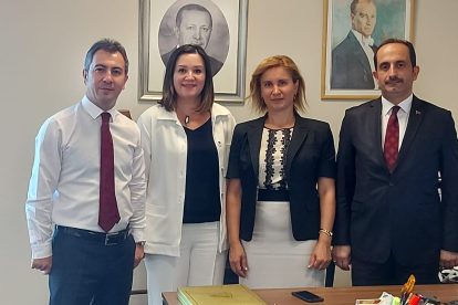 Mali Hizmetler Sınıfı Derneği uyemiz Cumhurbaşkanlığı Destek ve Mali Hizmetler Genel Müdürlüğü Bütçe ve Satın Alma Daire Başkanlığı Lojistik ve Depo Yönetimi Birim Yöneticisi Uzman Meryem DERİNOĞLU Hanımefendinin daveti üzerine yönetim olarak ziyarette bulunduk.